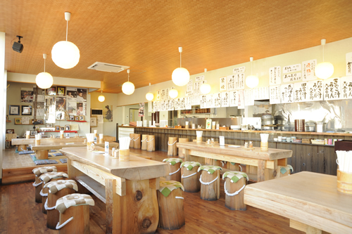 手打ちうどん庄司_店内（出典：手打ちうどん庄司）