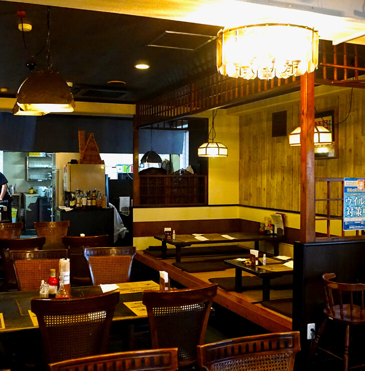 ステーキやるじゃんの店内(出典:ステーキやるじゃん)