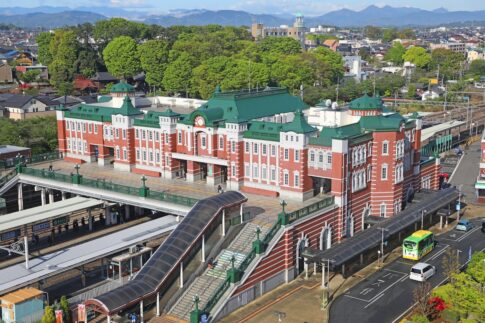 深谷駅の上空写真（出典：pixta.jp）