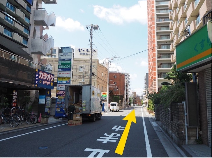 与野駅の駅前通り