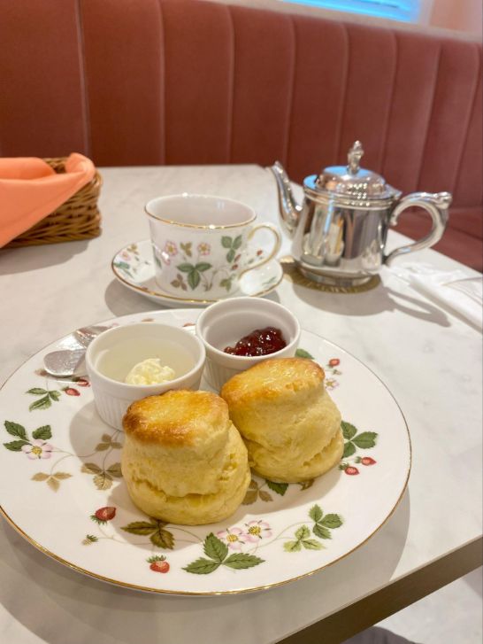 tea room KANKO　スコーンセット