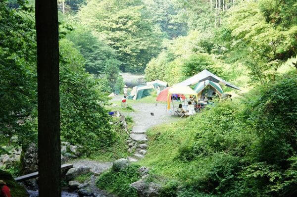 白岩渓流園キャンプ場(出典:白岩渓流園)