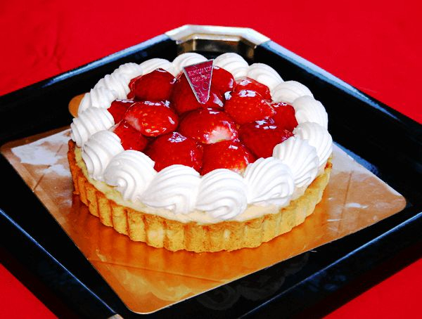 デコレーションケーキ
