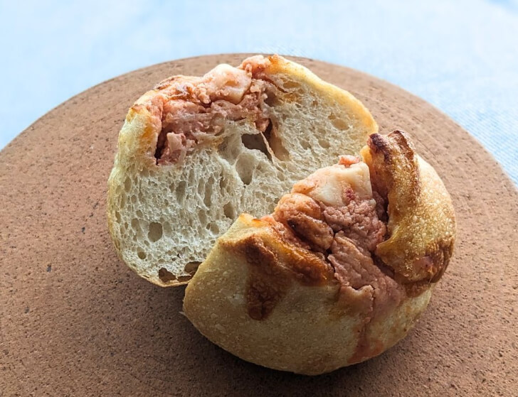 明太ポテトフランスの断面