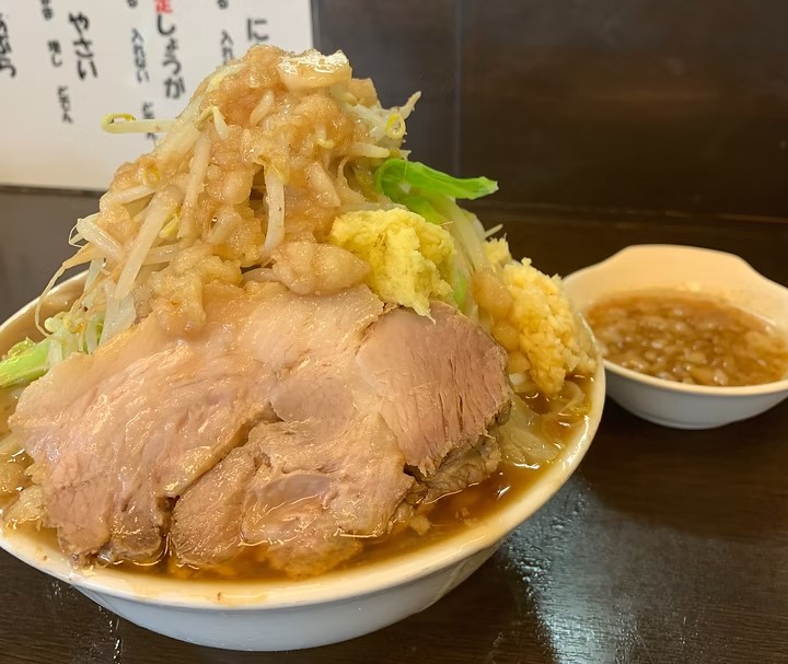 どでん_ラーメン（出典：らーめんどでん）
