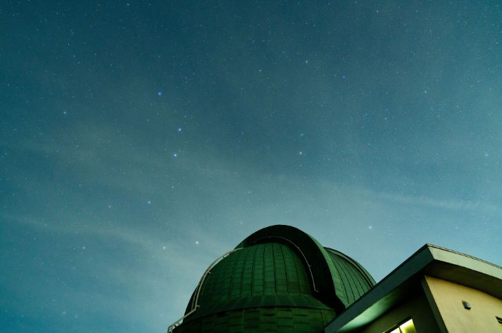 堂平山天文台と北斗七星